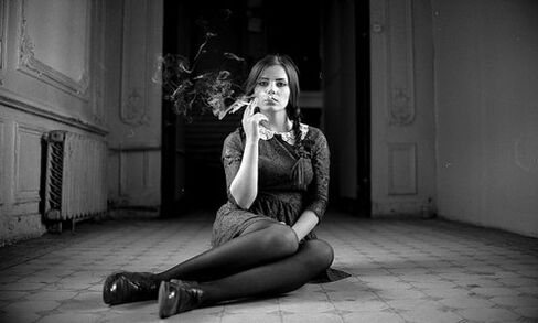 Por que sonhar em fumar cigarros